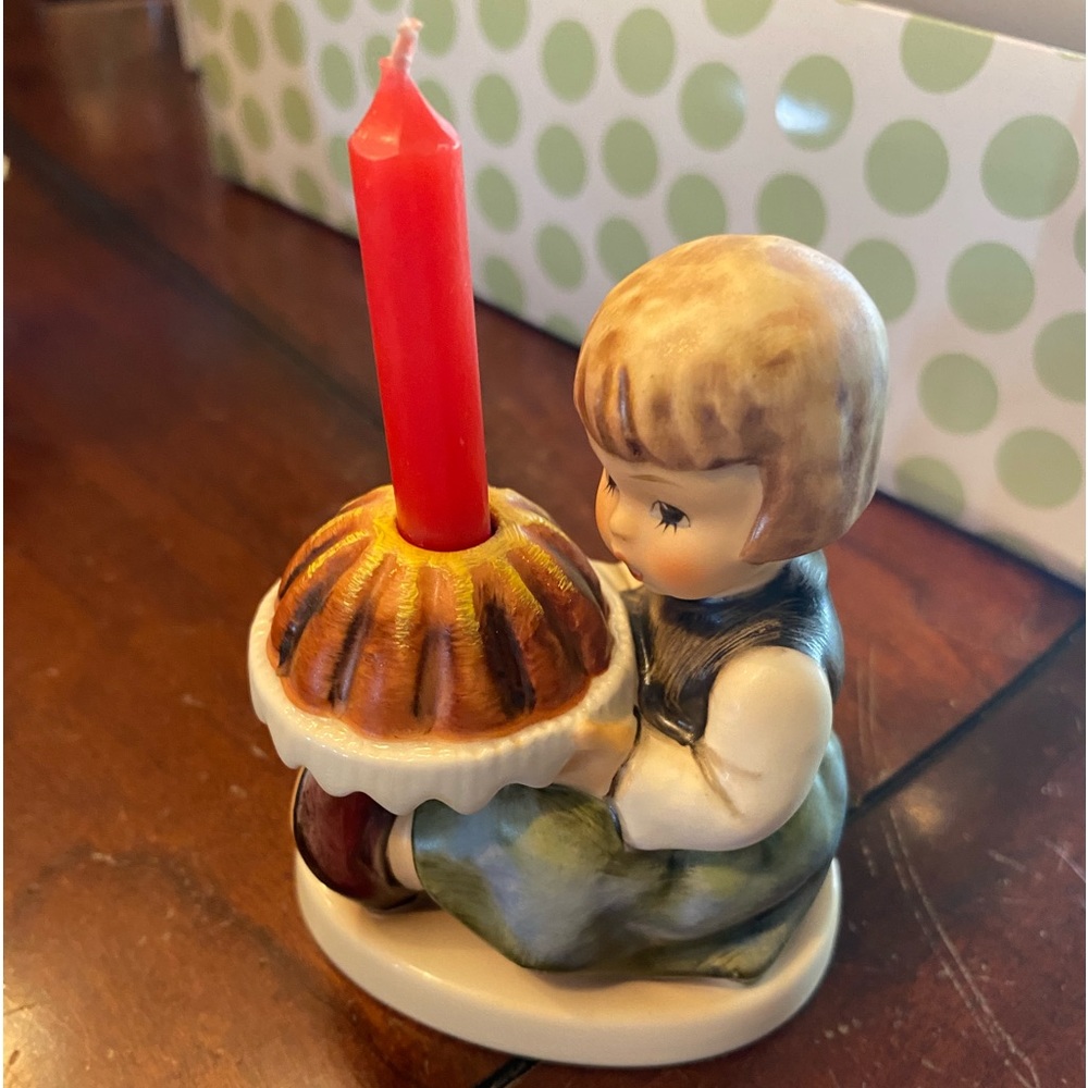 Hummel Birthday Cake